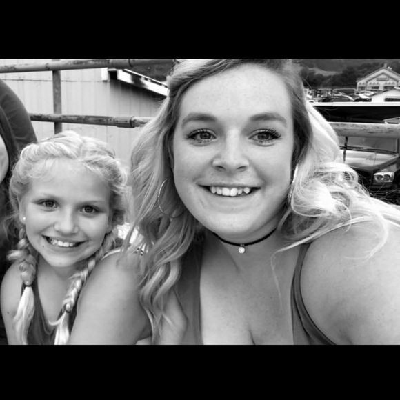 Meet your Posher, Kiley - Picture 6 of 15